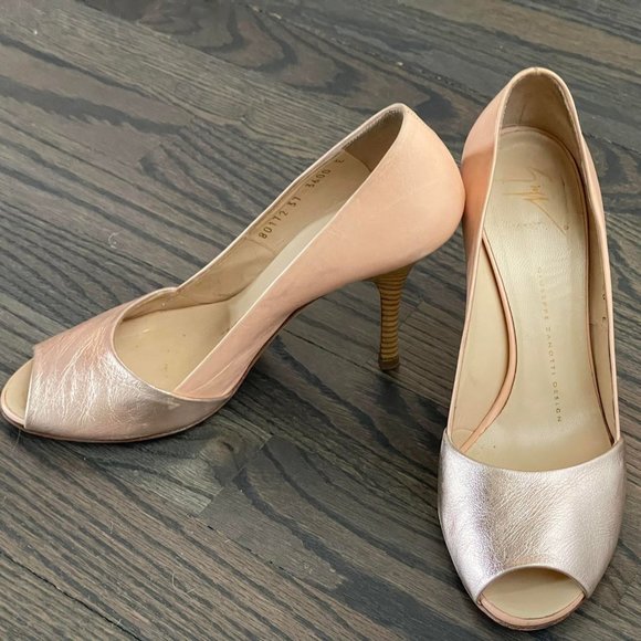 Giuseppe Zanotti peep toe pumps *circa 2009* - Picture 2 of 5